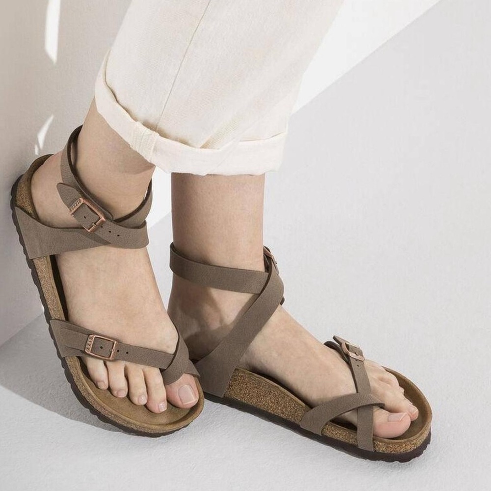 Birkenstock Strappy Brown Yara Sandals size 39
